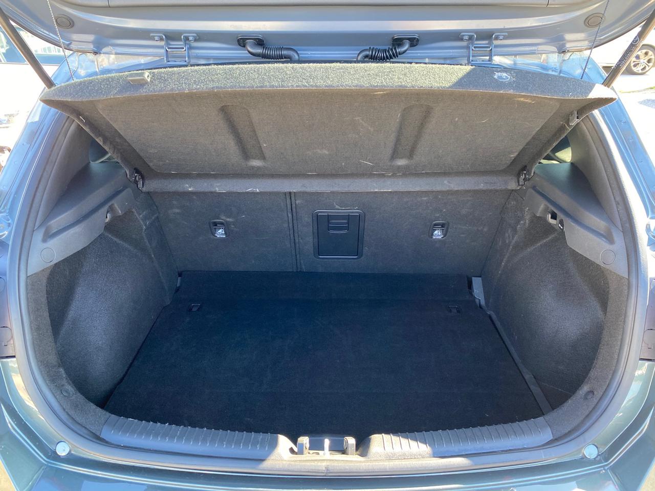 23047980_O_knvple9hfjwau