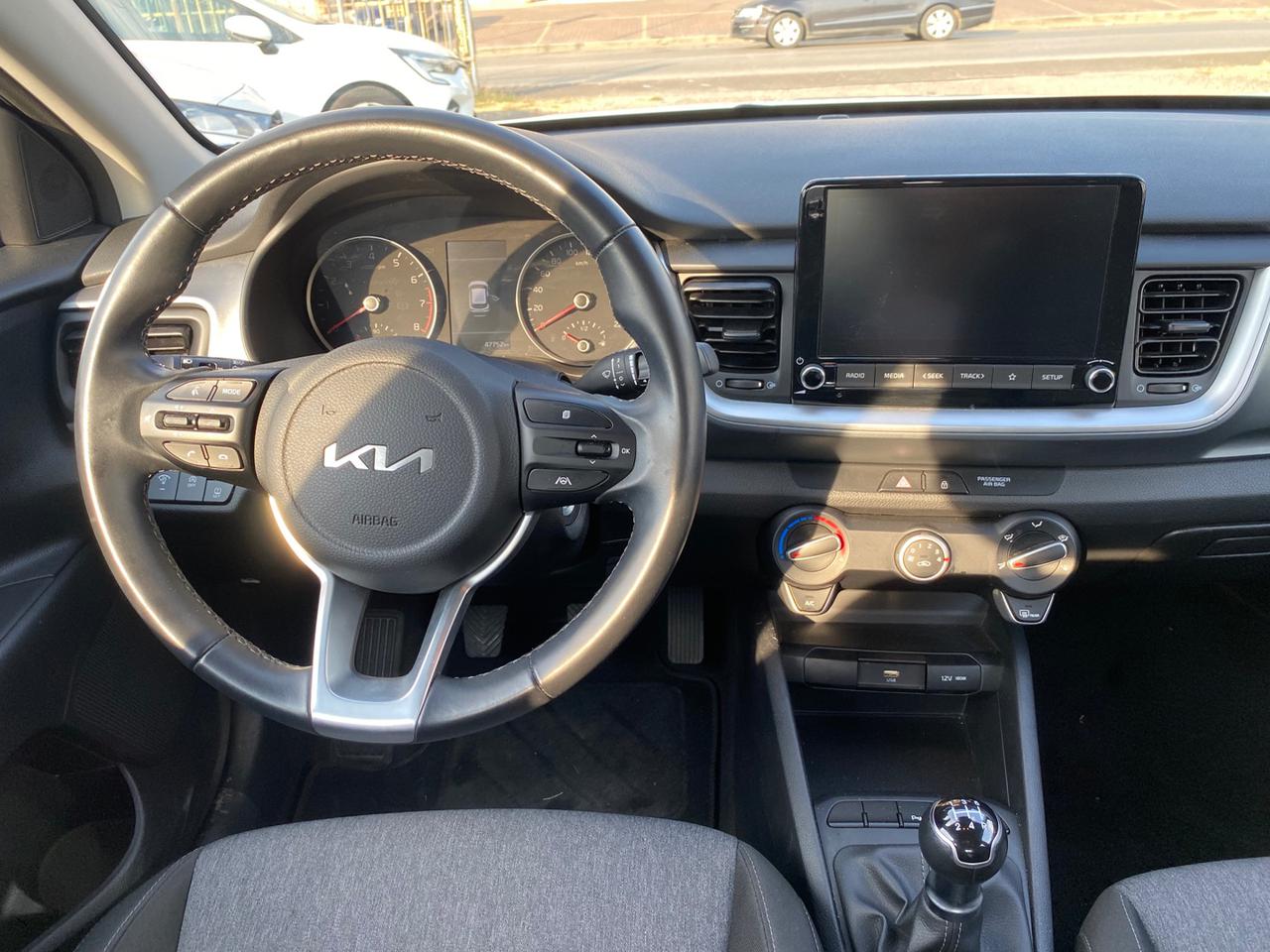 23047984_O_t7i0emxas85w3