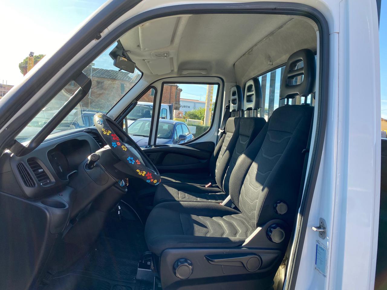 23047986_O_us64n2ckq7e5l