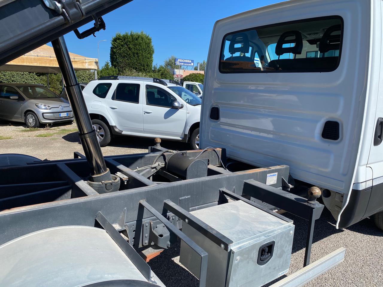 23047986_O_xa9uyljodv3bs