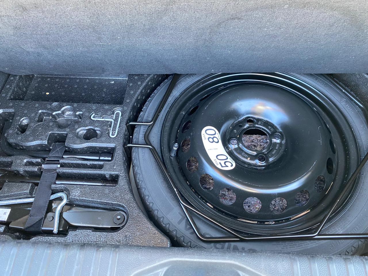 23047997_O_wh1d2me970knc