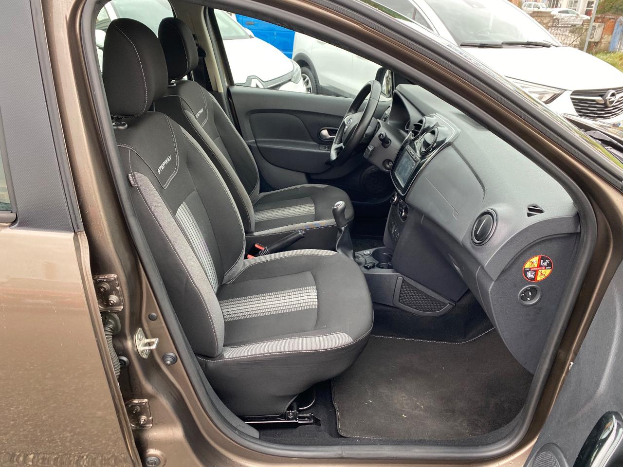 23158641_O_xbtuv9z0qlaof