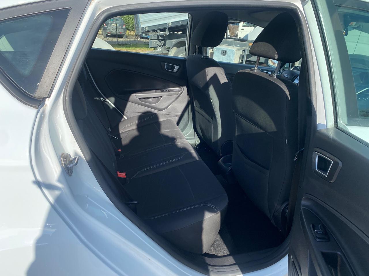 23371807_O_nth6g9p84u7qb