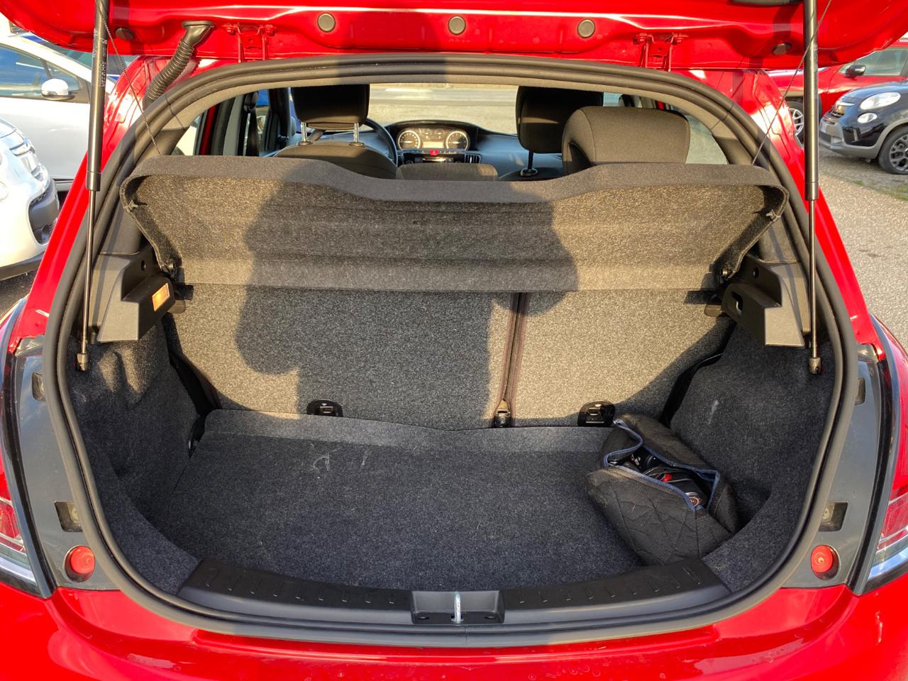 23408234_O_7q2xetwb108jg