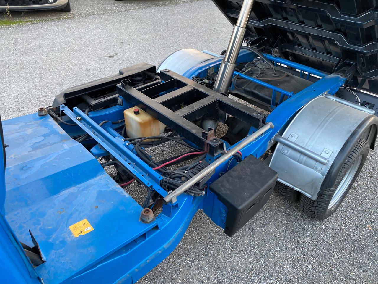 23478718_O_71usry5am4jfv