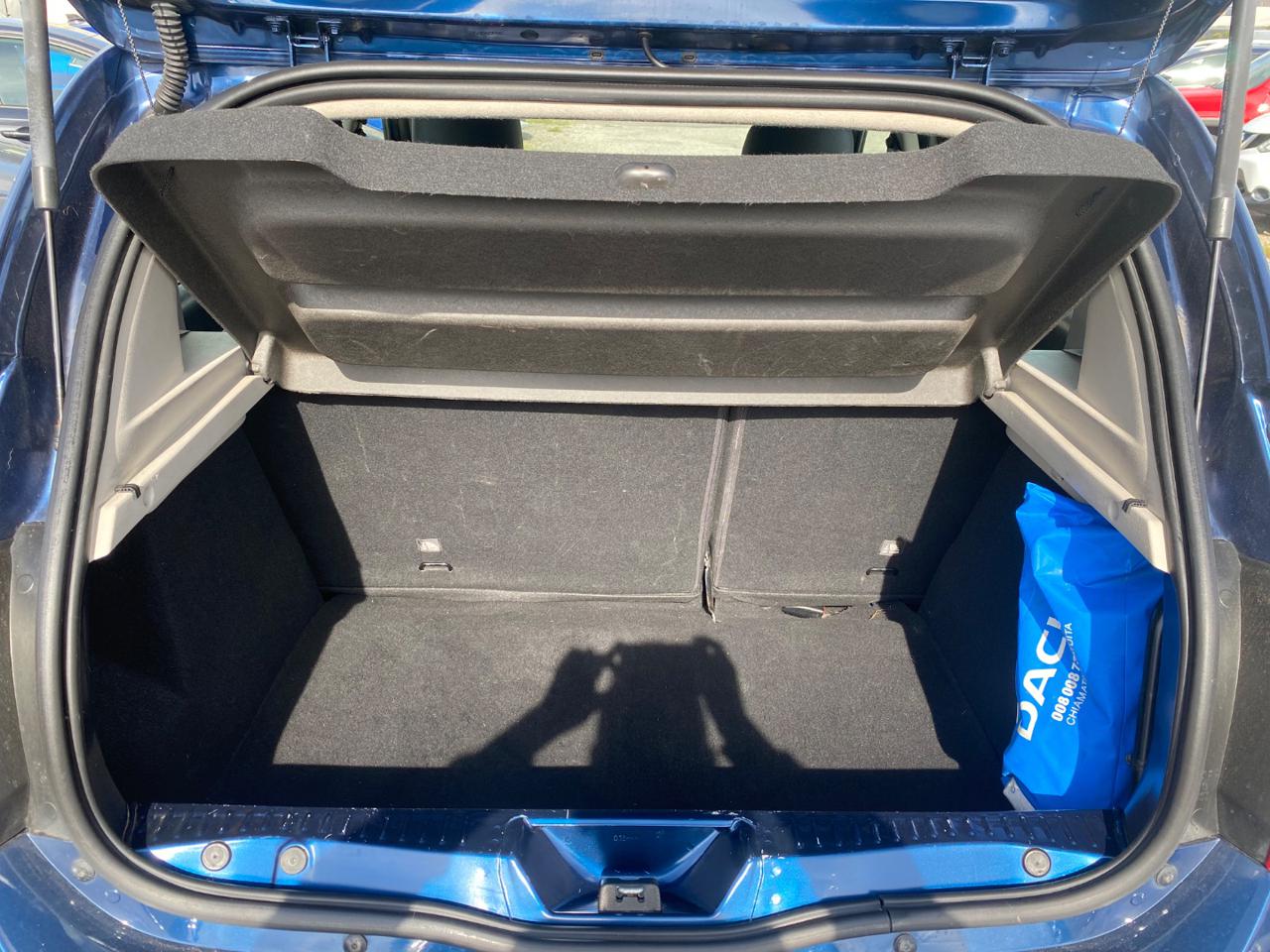 23627658_O_026fzcgmk7v9s