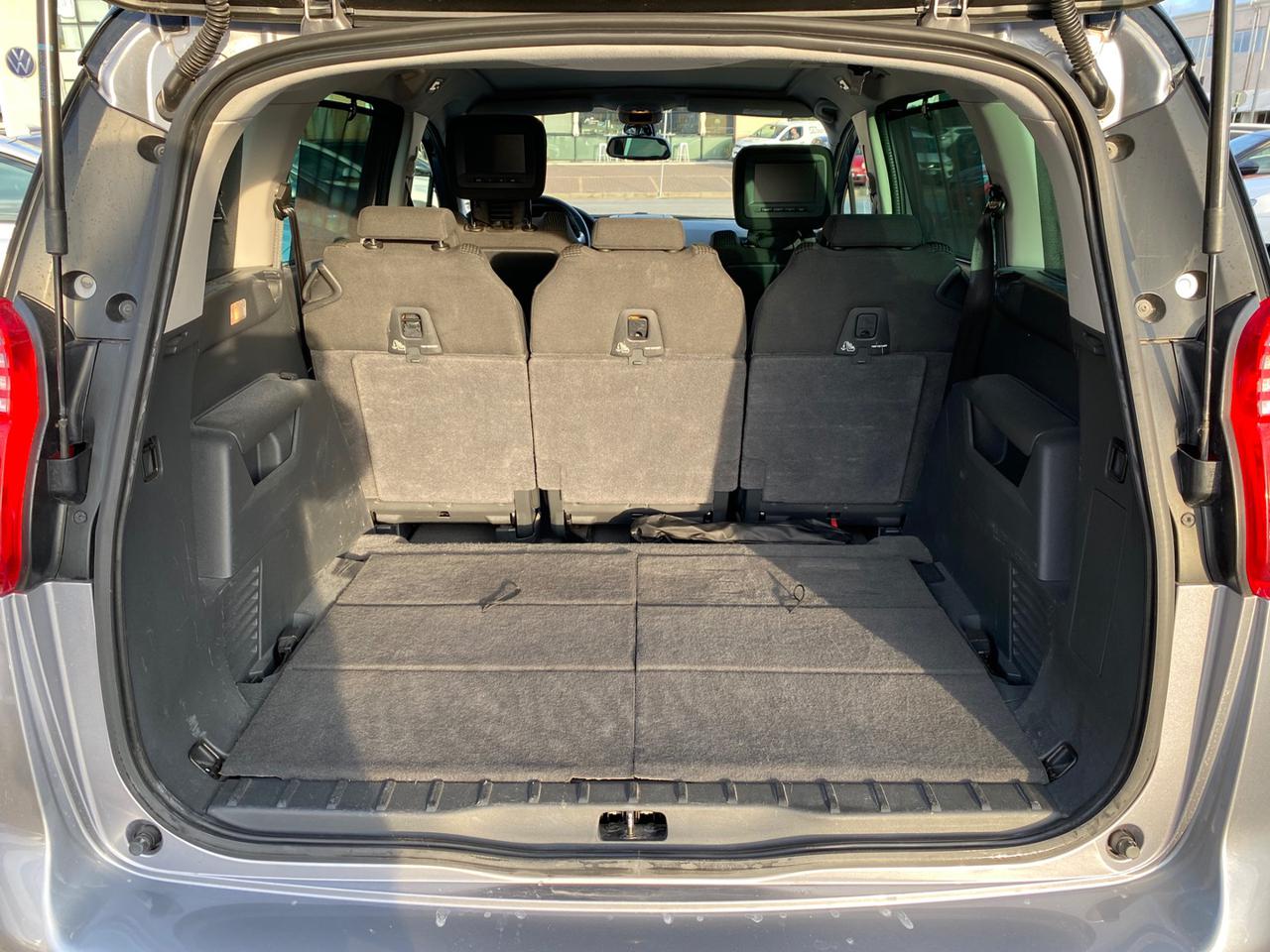 23628537_O_p1bnhv6cot59l